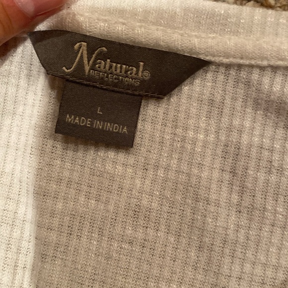 Natural Reflections tie front t-shirt pack - Picture 2 of 3